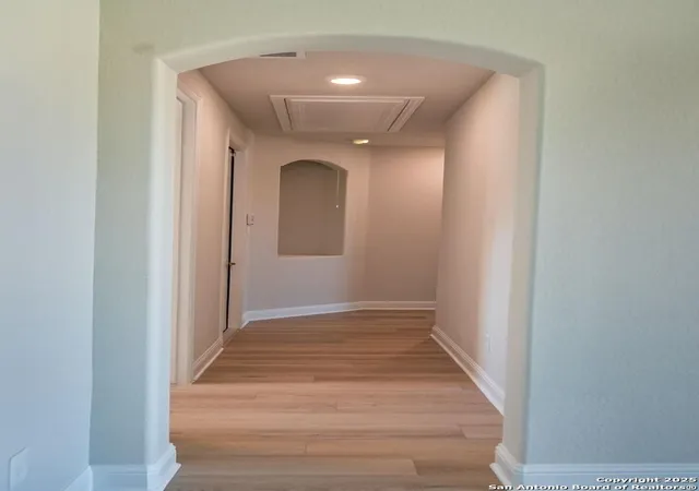 Photo 4 of Single family home for sale at 5721 Provo Pl, San Antonio, TX 78263 | MLS# 1871029 | Listing updated on 2025-12-20