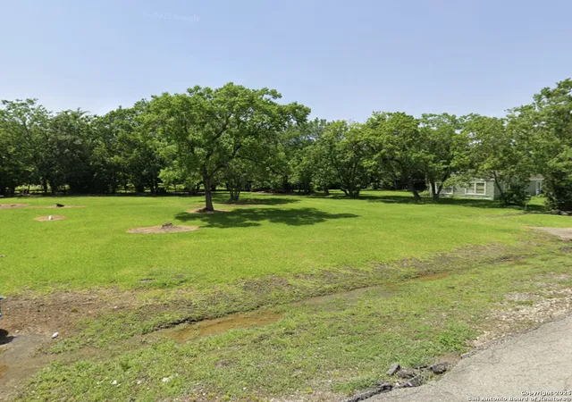 2nd image of 1114 Elberta, Houston, TX 77051 | MLS# 1871049