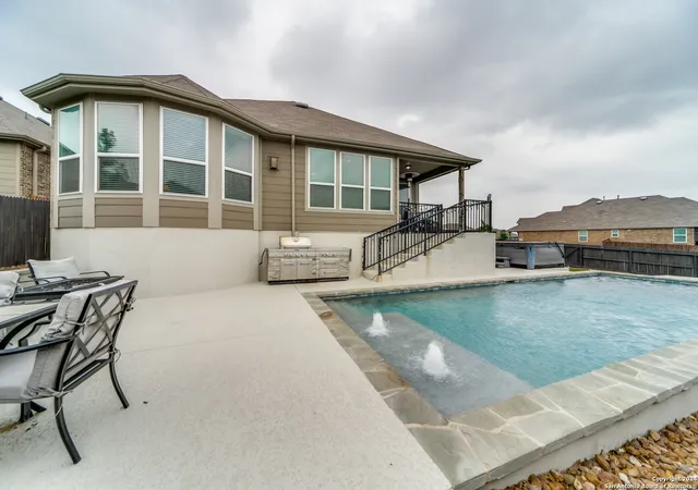 Photo 1 of Single family home for sale at 7604 Pecos Ridge, Boerne, TX 78015 | MLS# 1871051 | Listing updated on 2025-09-11