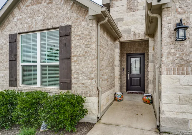 Photo 3 of Single family home for sale at 7604 Pecos Ridge, Boerne, TX 78015 | MLS# 1871051 | Listing updated on 2025-09-11