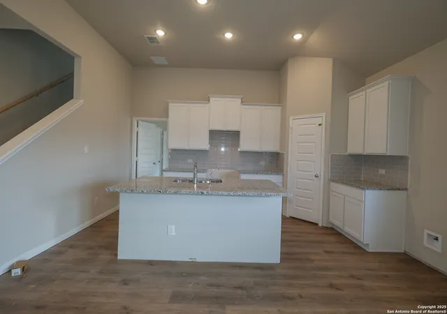 Photo 3 of Single family home for sale at 10311 Goodison Dr, Converse, TX 78109 | MLS# 1871070 | Listing updated on 2025-09-23