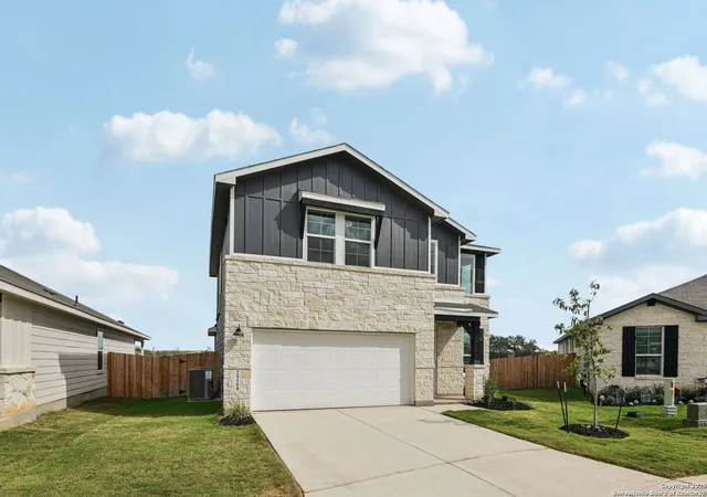 Photo 3 of Sale Pending at 29508 Ringo Way, San Antonio, TX 78260 | MLS# 1871101 | Listing updated on 2025-11-21