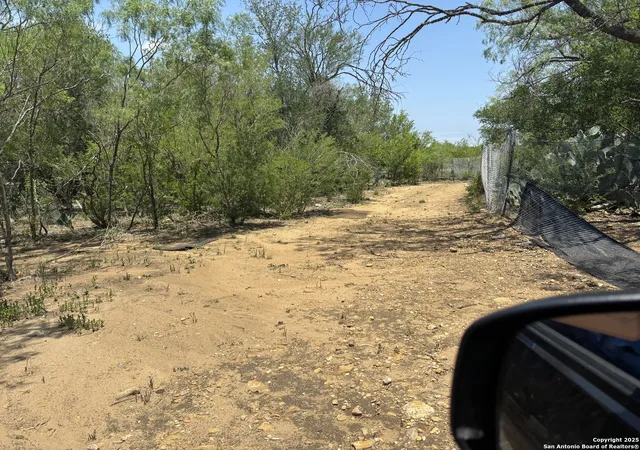 4th image of 5353 Labus, Elmendorf, TX 78112 | MLS# 1871115