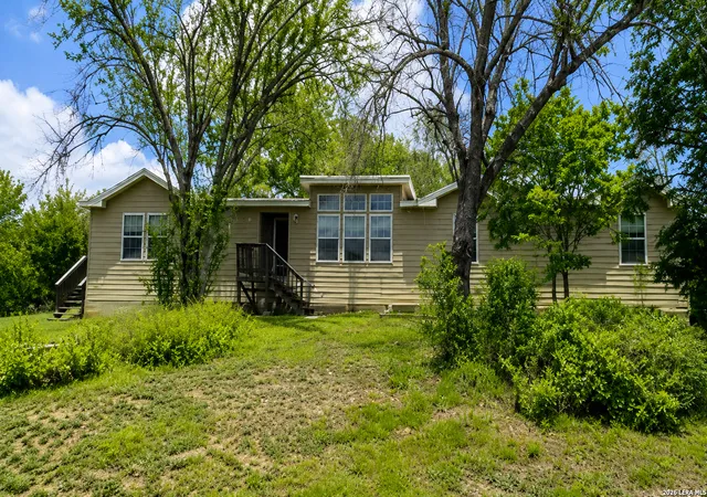 Photo 1 of Single family home for sale at 7940 County Road 279, Rio Medina, TX 78066 | MLS# 1871173 | Listing updated on 2026-08-30
