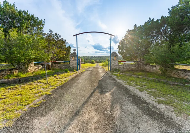 2nd image of 5996 Ranch Road 1376, Fredericksburg, TX 78624 | MLS# 1871321