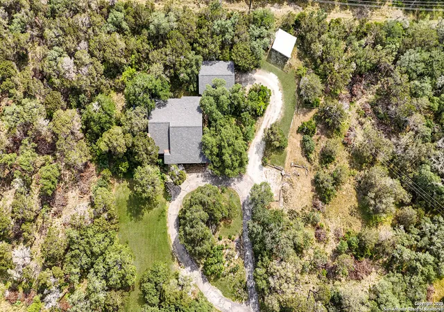 2nd image of 585 Fawnwood, New Braunfels, TX 78132 | MLS# 1871325