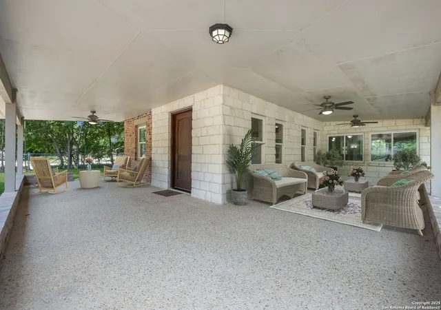 4th image of 123 Serene Creek Ln, Mc Queeney, TX 78123 | MLS# 1871433
