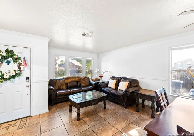 Photo 3 of Sale Pending at 9014 Camino Rey, San Antonio, TX 78245 | MLS# 1871455 | Listing updated on 2025-09-17