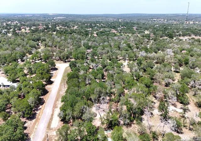 Photo 4 of Land for sale at 105 Scenic Oak, Floresville, TX 78114 | MLS# 1871500 | Listing updated on 2025-06-10