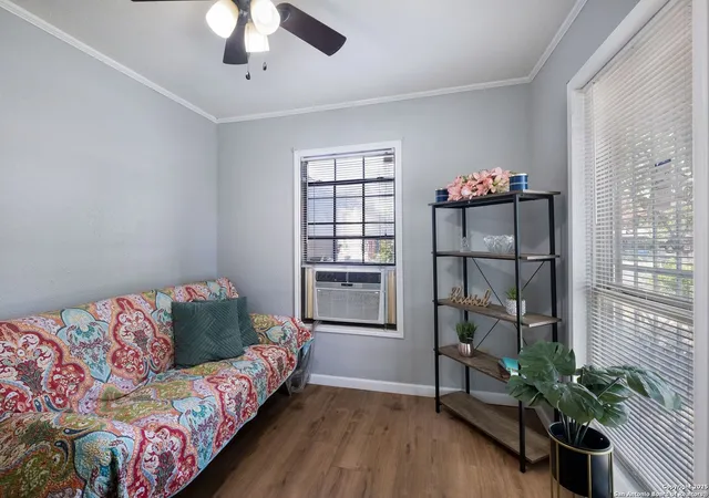 5th image of 1021 Madrid St, San Antonio, TX 78237 | MLS# 1871517