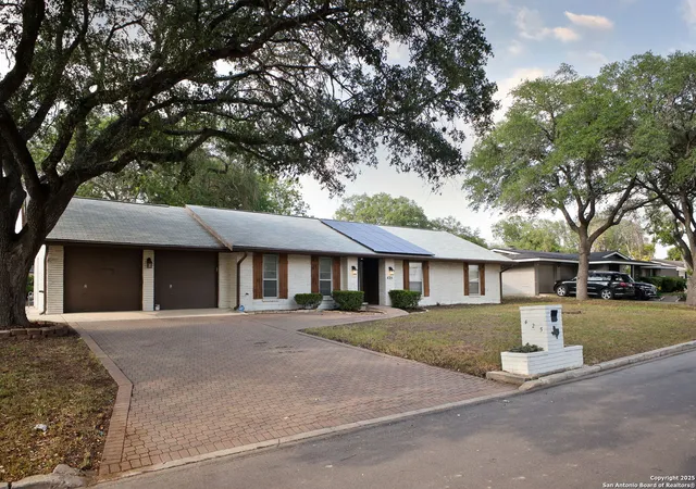 2nd image of 425 Winfield Blvd, Windcrest, TX 78239 | MLS# 1871567