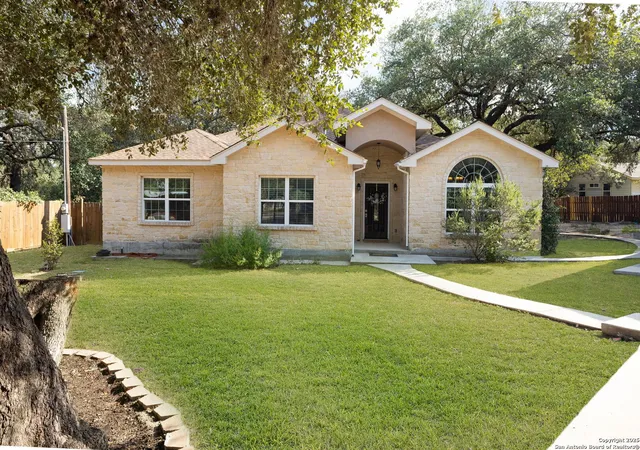 Photo 1 of Single family home for sale at 22919 Hightop, Elmendorf, TX 78112 | MLS# 1871591 | Listing updated on 2025-10-27