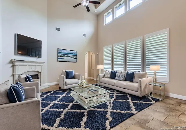 Photo 4 of Single family home for sale at 16918 Sonoma, San Antonio, TX 78255 | MLS# 1871600 | Listing updated on 2025-11-19