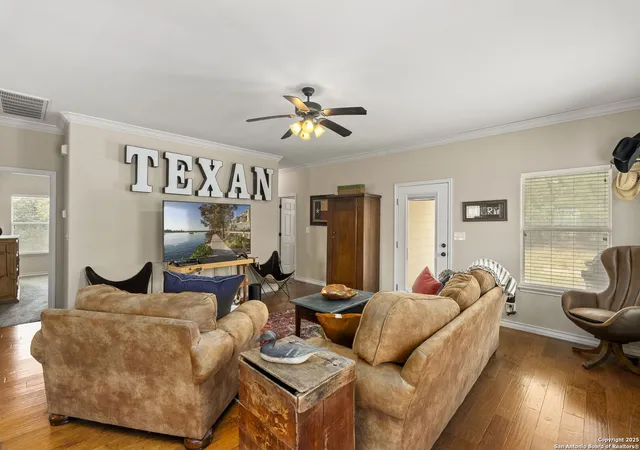 Photo 3 of Single family home for sale at 1355 Lasso, Canyon Lake, TX 78133 | MLS# 1871625 | Listing updated on 2026-02-25