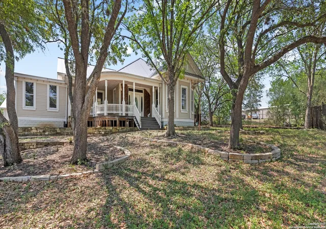 Photo 3 of Sale Pending at 160 E Klein, New Braunfels, TX 78130 | MLS# 1871703 | Listing updated on 2025-07-16