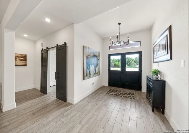 Photo 3 of Sale Pending at 337 Saddle Mountain, Boerne, TX 78006 | MLS# 1871749 | Listing updated on 2026-03-02