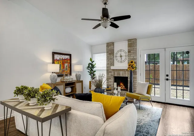 Photo 4 of Sale Pending at 12102 Stoney Cir, San Antonio, TX 78247 | MLS# 1871768 | Listing updated on 2026-03-19