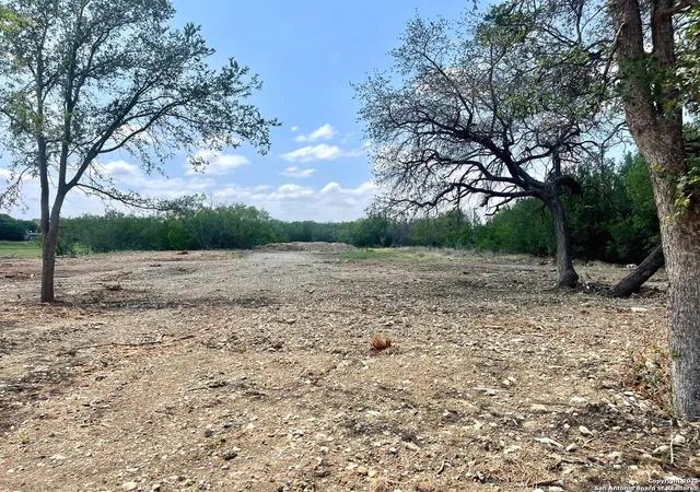 4th image of 117 Diamond Cv, San Antonio, TX 78242 | MLS# 1871790