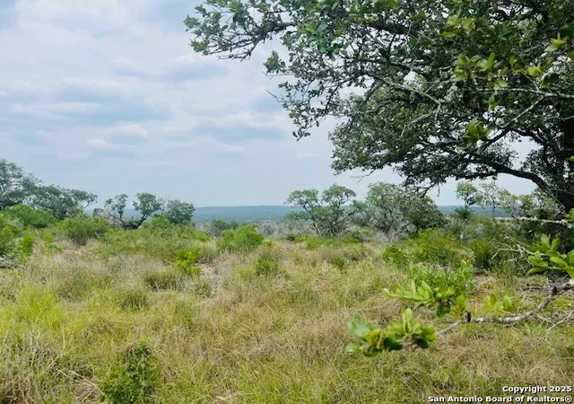 Photo 4 of Land for sale at 195 Crescent Ridge, Hondo, TX 78861 | MLS# 1871937 | Listing updated on 2025-06-13