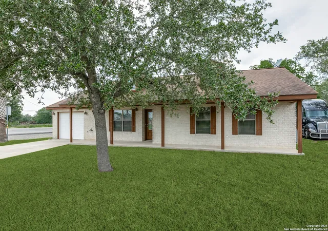 Photo 3 of Single family home for sale at 101 Sylvester, Poth, TX 78147 | MLS# 1871955 | Listing updated on 2026-02-01