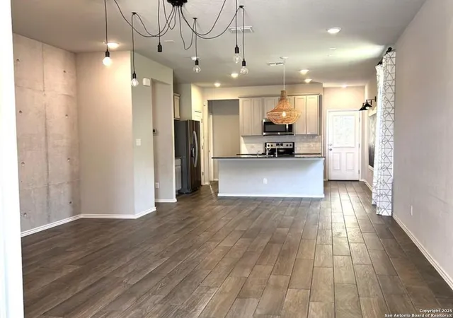 Photo 3 of Single family home for sale at 7879 Abbey, San Antonio, TX 78218 | MLS# 1872160 | Listing updated on 2026-03-08
