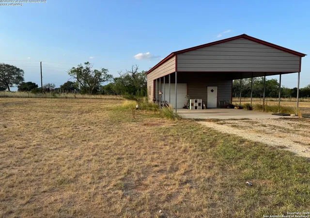Photo 2 of Land for sale at 125 Maravillas Dr, Pleasanton, TX 78064 | MLS# 1872262 | Listing updated on 2025-08-17