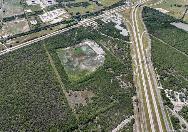 Photo 3 of Land for sale at 6266 Hwy 281, Three Rivers, TX 78071 | MLS# 1872287 | Listing updated on 2026-06-07