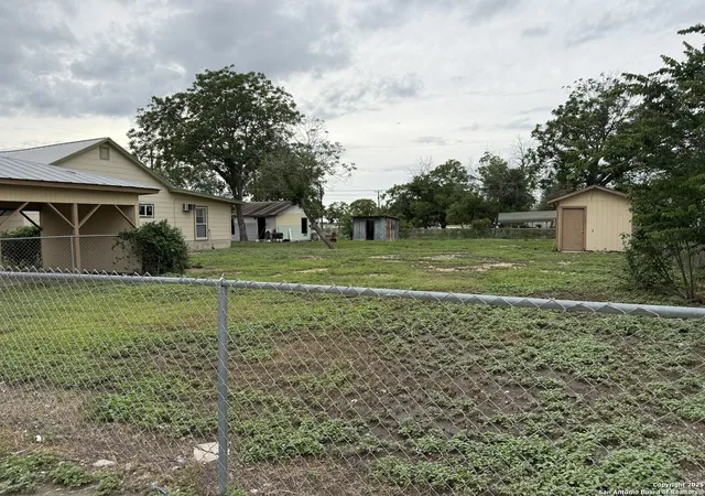 1st image of 16021 N Front St, Lacoste, TX 78039 | MLS# 1872297