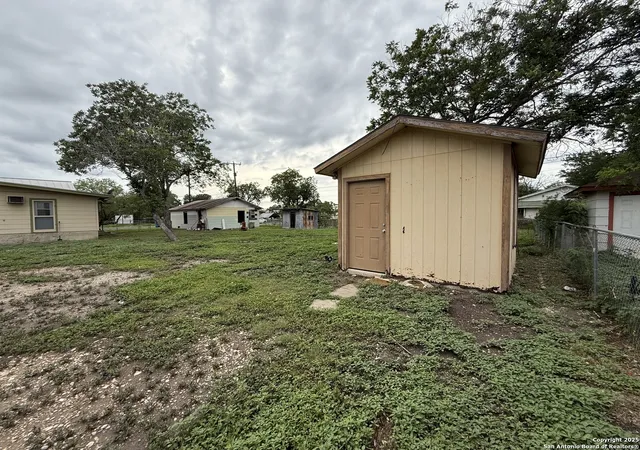 9th image of 16021 N Front St, Lacoste, TX 78039 | MLS# 1872297