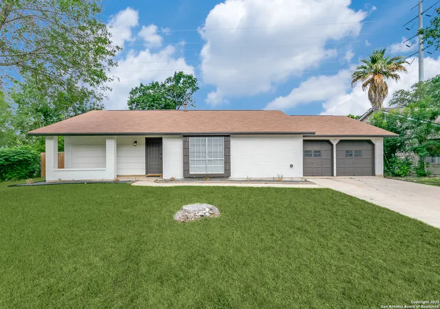 Photo 1 of Sale Pending at 9207 Overton, San Antonio, TX 78217 | MLS# 1872318 | Listing updated on 2026-02-12
