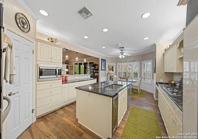 Photo 1 of Sale Pending at 102 Spring Mill, Kerrville, TX 78028 | MLS# 1872333 | Listing updated on 2025-11-06