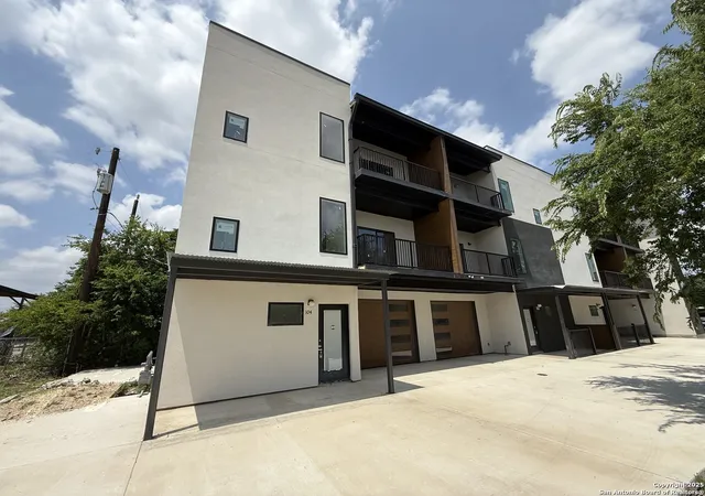Photo 2 of Sale Pending at 715 Ogden #104, San Antonio, TX 78212 | MLS# 1872347 | Listing updated on 2026-05-12