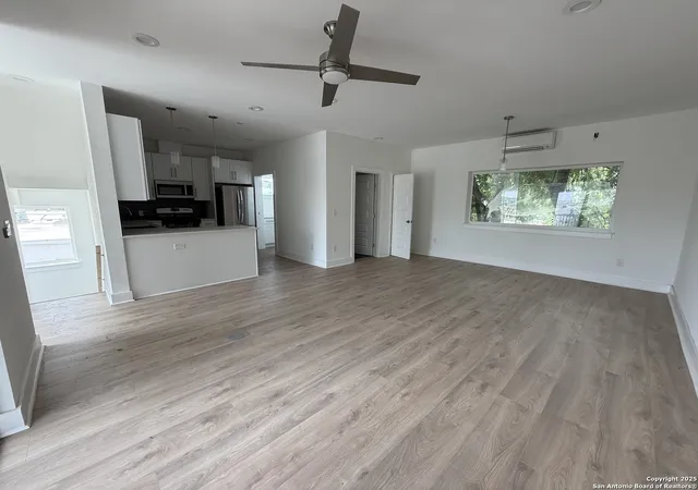 Photo 3 of Sale Pending at 715 Ogden #104, San Antonio, TX 78212 | MLS# 1872347 | Listing updated on 2026-05-12