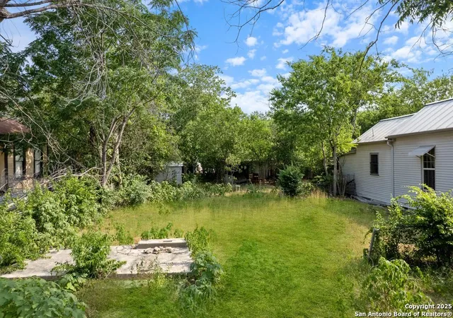 Photo 3 of Land for sale at 125 Lowell St, San Antonio, TX 78210 | MLS# 1872396 | Listing updated on 2026-02-12