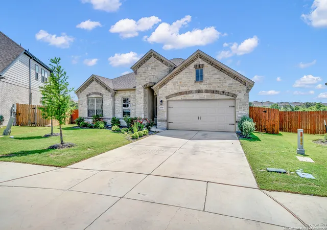 Photo 3 of Sale Pending at 1526 Honey Brown, New Braunfels, TX 78132 | MLS# 1872560 | Listing updated on 2025-12-05