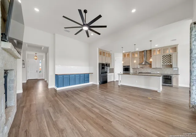 Photo 4 of Sale Pending at 1526 Honey Brown, New Braunfels, TX 78132 | MLS# 1872560 | Listing updated on 2025-12-05