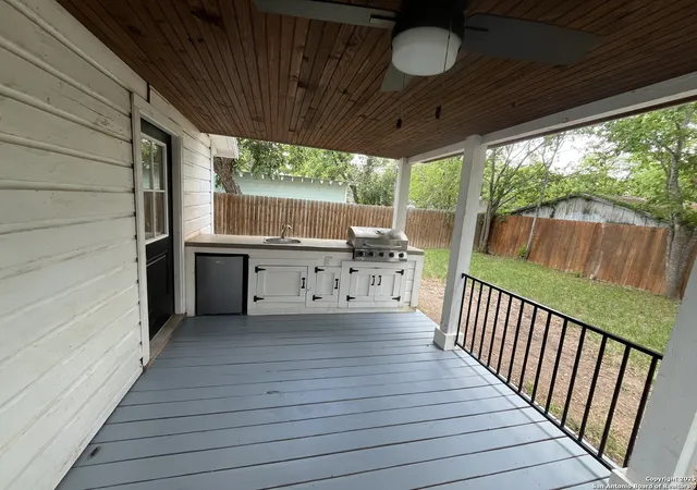 Homes for sale in Seguin, TX | 431 Gravel, Seguin, TX 78155 | MLS# 1872589