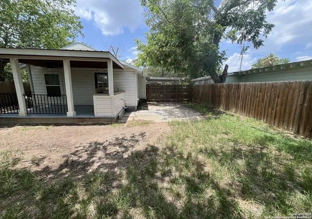 Homes for sale in Seguin, TX | 431 Gravel, Seguin, TX 78155 | MLS# 1872589