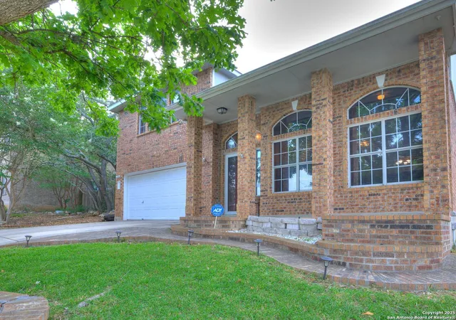 Photo 2 of Sale Pending at 25027 Arrow Glen, San Antonio, TX 78258 | MLS# 1872738 | Listing updated on 2025-08-24