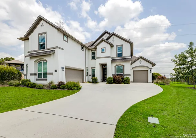 Photo 2 of Single family home for sale at 17703 San Felipe Bay, San Antonio, TX 78255 | MLS# 1872761 | Listing updated on 2026-01-04