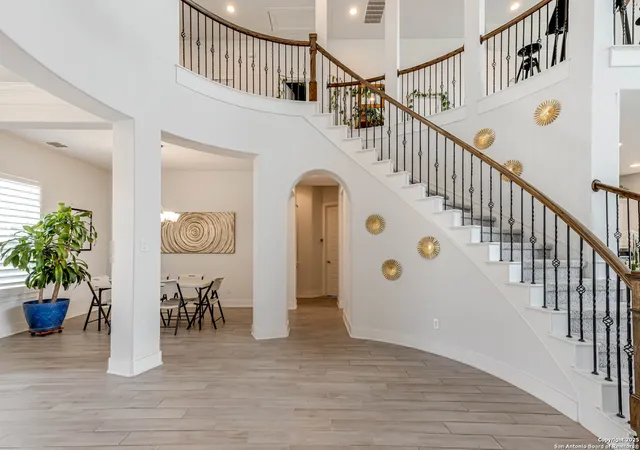 Photo 4 of Single family home for sale at 17703 San Felipe Bay, San Antonio, TX 78255 | MLS# 1872761 | Listing updated on 2026-01-04