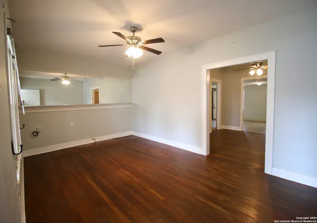 Photo 1 of Sale Pending at 213 W Hart, San Antonio, TX 78214 | MLS# 1872774 | Listing updated on 2025-10-01