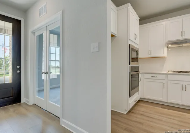 4th image of 14731 Lower Hollow, San Antonio, TX 78252 | MLS# 1872814