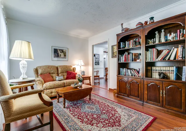 Photo 3 of Sale Pending at 1919 Arroya Vista, San Antonio, TX 78213 | MLS# 1872827 | Listing updated on 2025-09-02