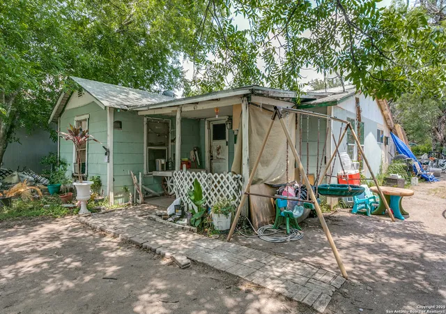 4th image of 415 Wilcox Ave, San Antonio, TX 78211 | MLS# 1872832