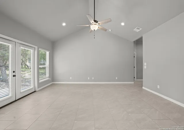 Photo 4 of Single family home for sale at 546 Indian Scout, Spring Branch, TX 78070 | MLS# 1872897 | Listing updated on 2025-09-24