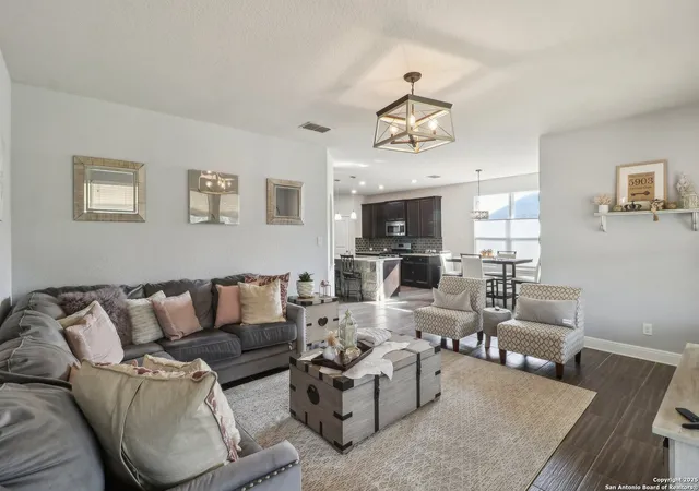 Photo 2 of Single family home for sale at 5903 Carriage Cape, San Antonio, TX 78261 | MLS# 1872923 | Listing updated on 2025-11-23