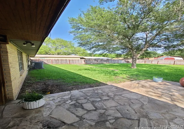 23rd image of 117 Larkspur, Uvalde, TX 78801 | MLS# 1872931