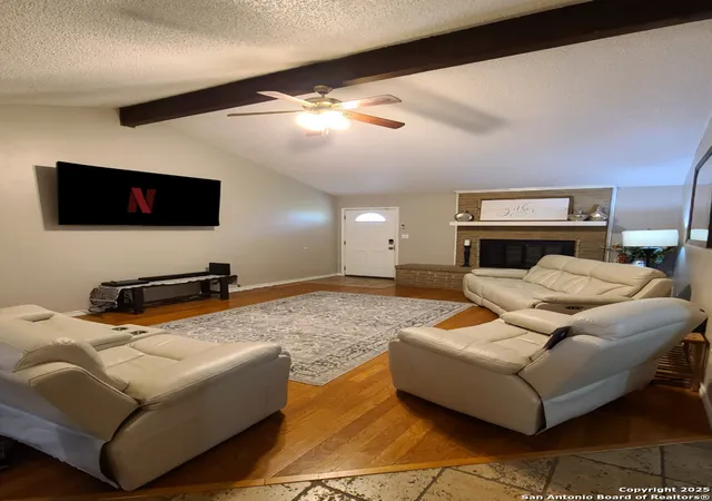 4th image of 117 Larkspur, Uvalde, TX 78801 | MLS# 1872931