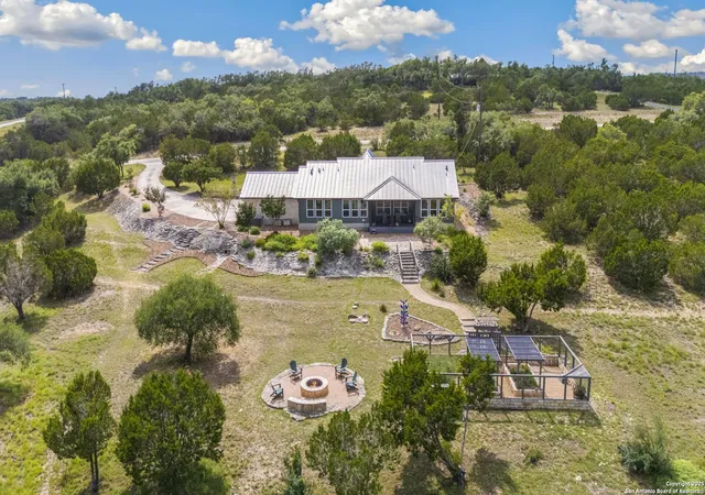 4th image of 212 Vista View, Spring Branch, TX 78070 | MLS# 1872945